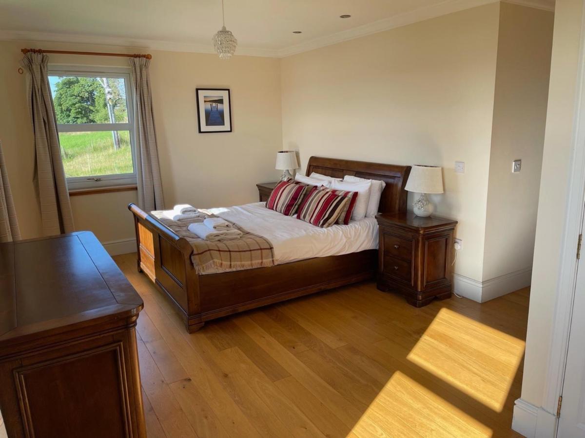 Highland Farm Cottages Dingwall Buitenkant foto